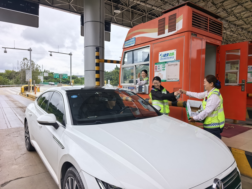 1759998433810068519.png 圖片6.png